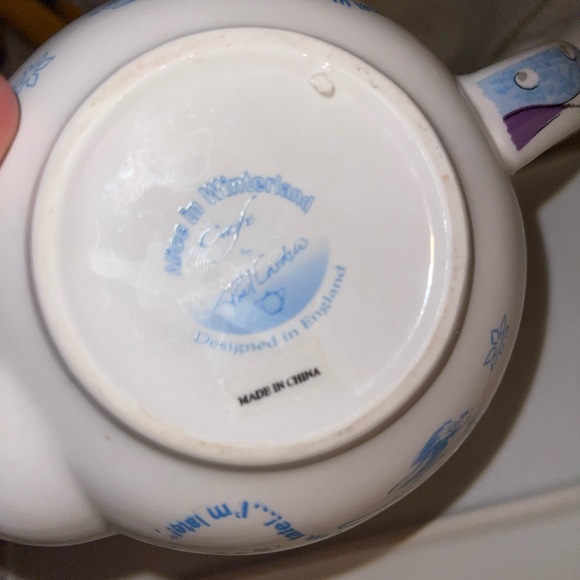 Alice in Wonderland cafe by Paul Cardeau teapot and platter - Picture 9 of 9